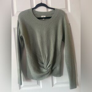 OFFLINE by Aerie Green sweater Women's Size XS